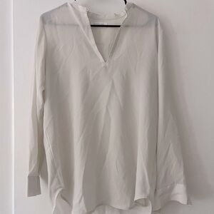Everlane 100% Silk White / Off-White Blouse in Size 6